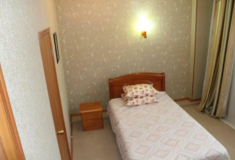 اتاق استاندارد یک نفره, Ayhan