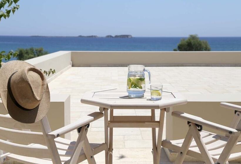 غرفة قياسية مطلّة علي البحر, Costa Rossa  Adults Only