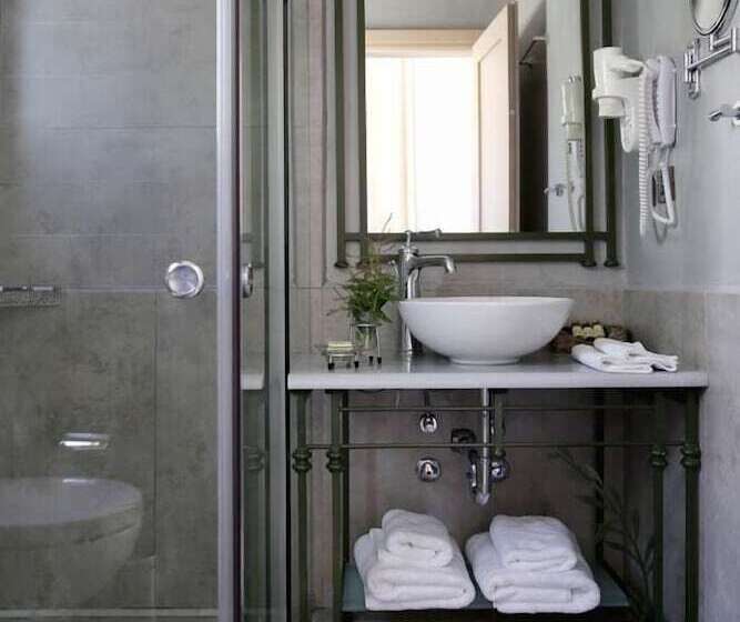 غرفة قياسية مطلّة علي البحر, Costa Rossa  Adults Only