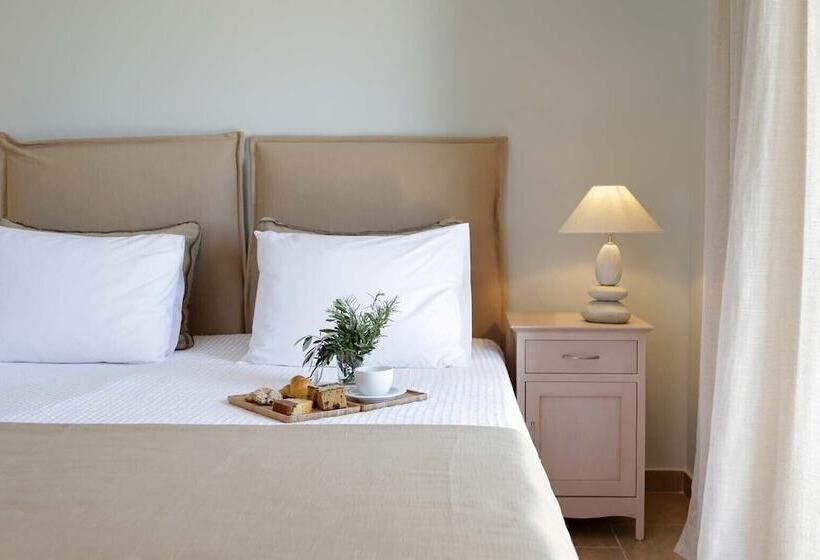 غرفة قياسية إطلالة جانبية علي البحر, Costa Rossa  Adults Only