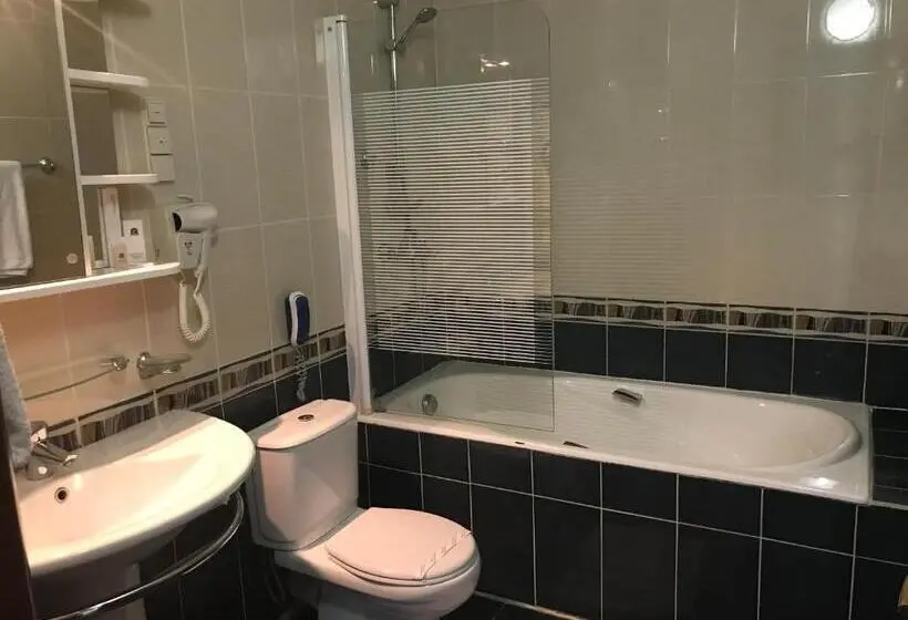 آپارتمان 1 خوابه, Green Hotel Atyrau