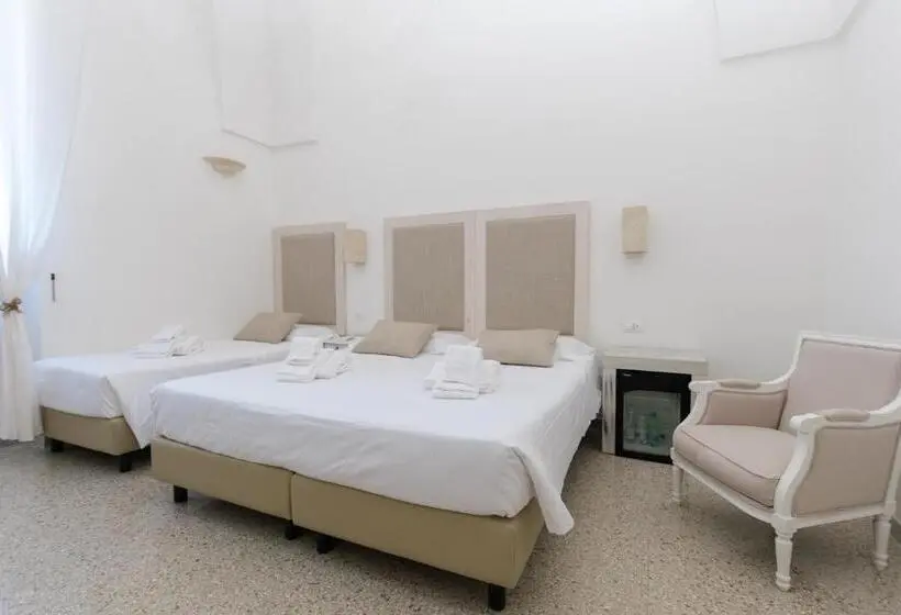 Standard Kolmen Hengen Huone, Masseria Mazzetta Salento Corte Del Falconiere B&b