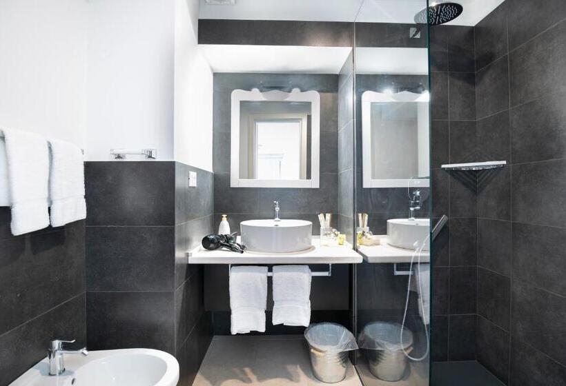 חדר סטנדרט לשלושה, Masseria Mazzetta Salento Corte Del Falconiere B&b