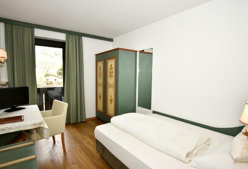 발코니 스탠다드 싱글 룸, Parkhotel Tirolerhof