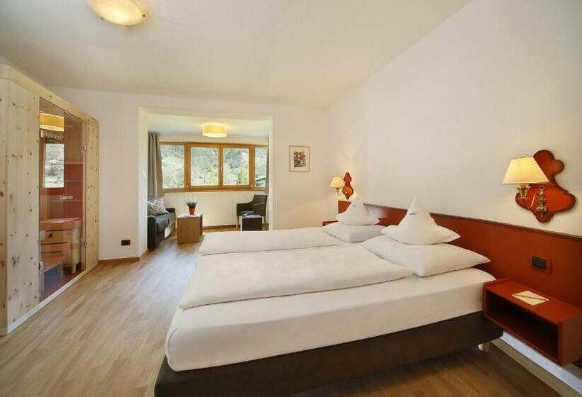 발코니 수피리어 룸, Parkhotel Tirolerhof