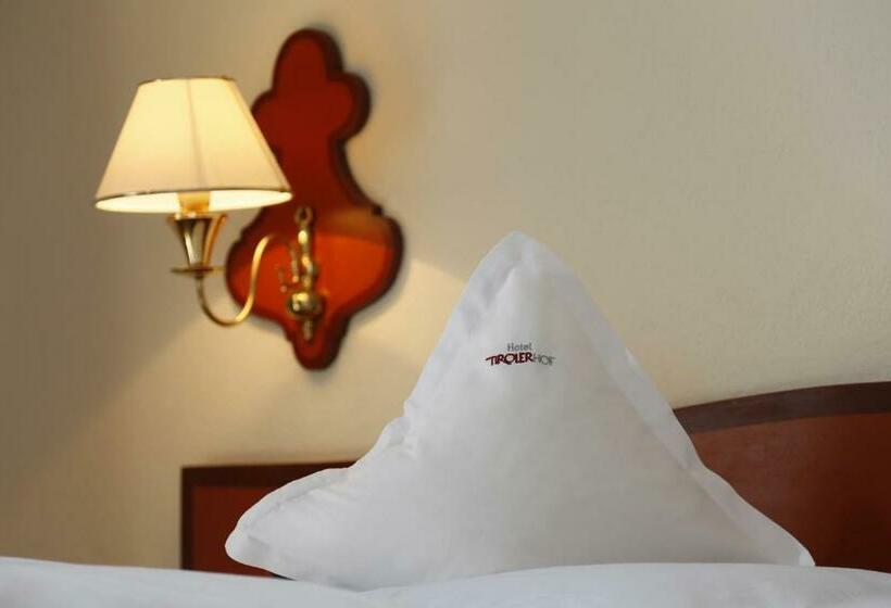 발코니 스탠다드 싱글 룸, Parkhotel Tirolerhof