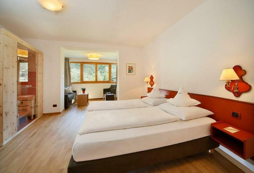 Номер Superior с Балконом, Parkhotel Tirolerhof
