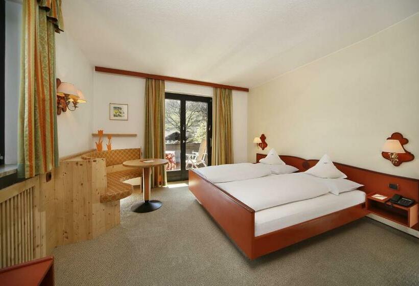 스탠다드 발코니 룸, Parkhotel Tirolerhof