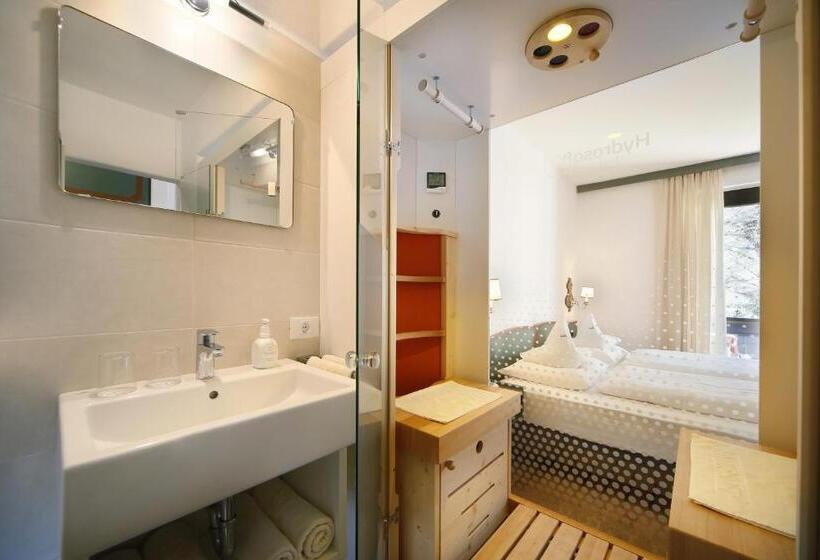 Comfort room with balcony, Parkhotel Tirolerhof