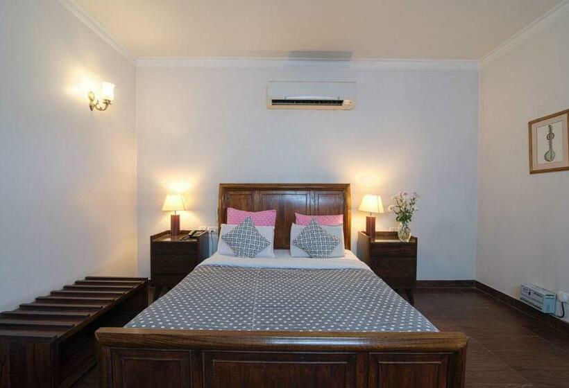 Standard Studio, Perch Arbor Suites