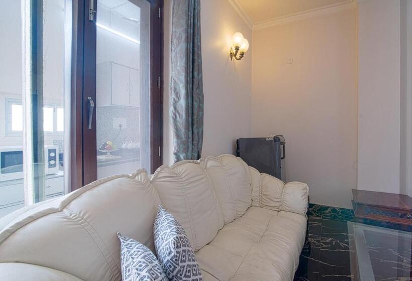 Standard Studio, Perch Arbor Suites