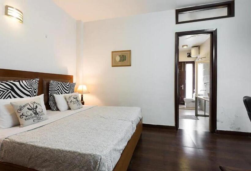 디럭스 룸, Perch Arbor Suites