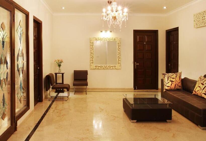 Klassiskt Rum, Perch Arbor Suites