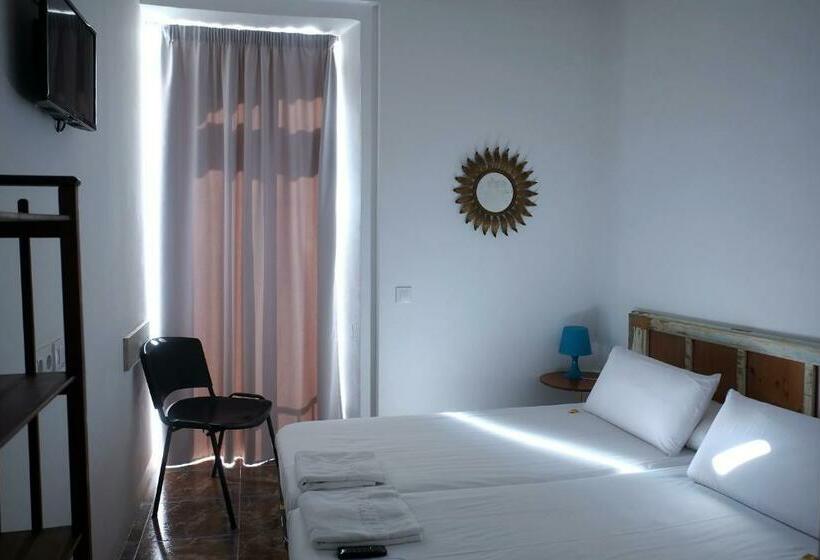 اتاق استاندارد, Pigal