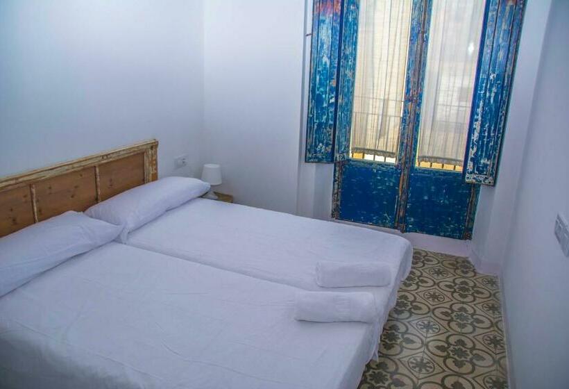 اتاق استاندارد, Pigal