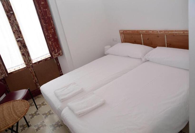 اتاق استاندارد, Pigal