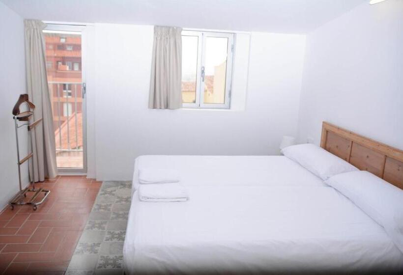 اتاق استاندارد, Pigal