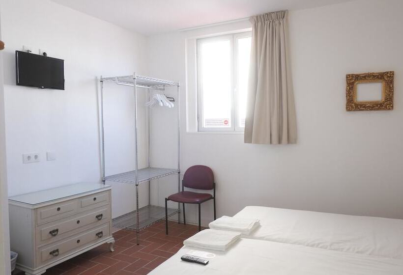 اتاق استاندارد, Pigal