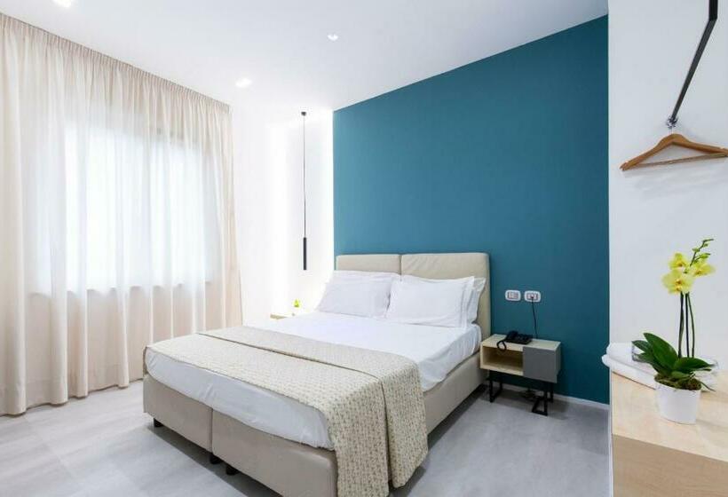 اتاق راحتی, Plana