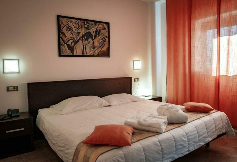 استودیوی کلاسیک, River Palace