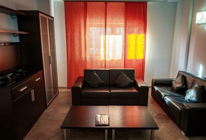 استودیوی کلاسیک, River Palace