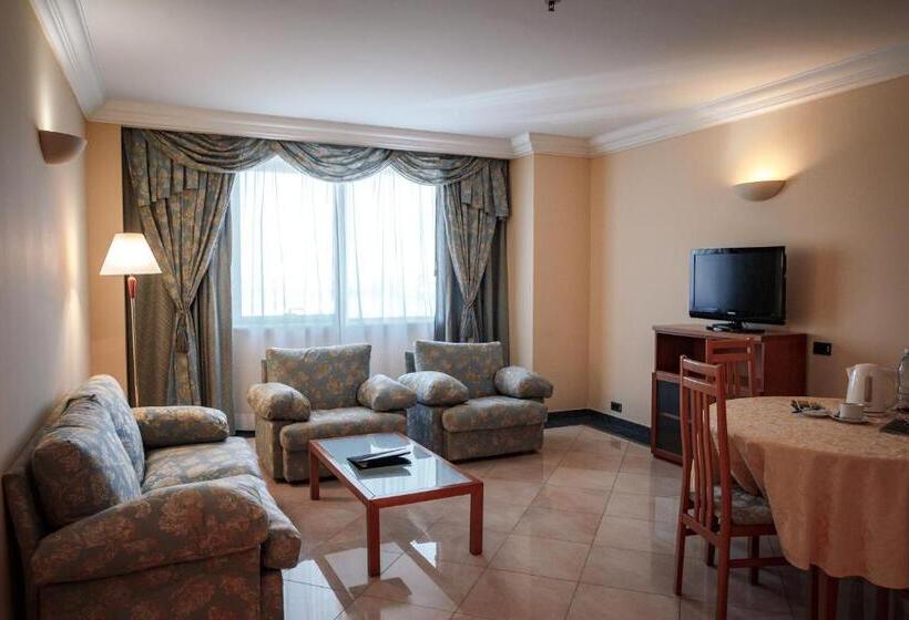 آپارتمان 1 خوابه, River Palace