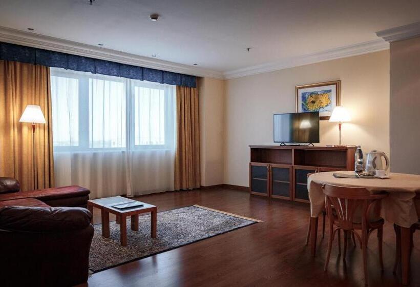 آپارتمان 2 خوابه, River Palace