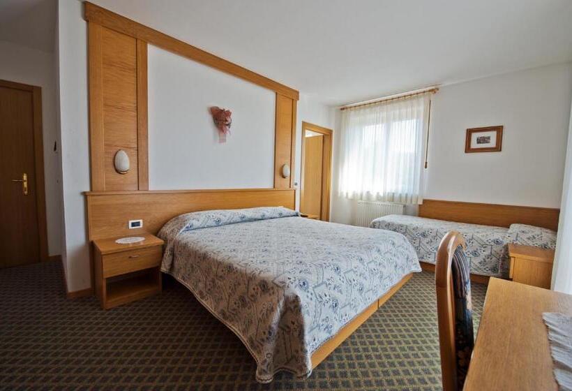 マウンテンビュースタンダードルーム, La Montanina Hotel In Val Di Non