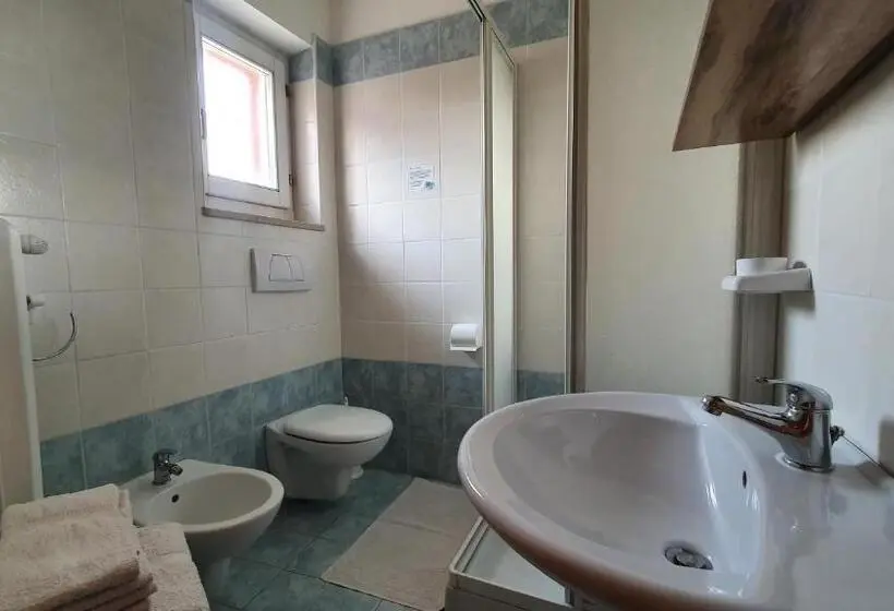スタンダード４人部屋, La Montanina Hotel In Val Di Non