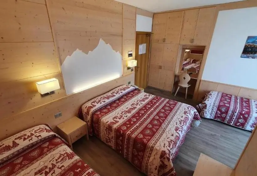 スタンダード４人部屋, La Montanina Hotel In Val Di Non