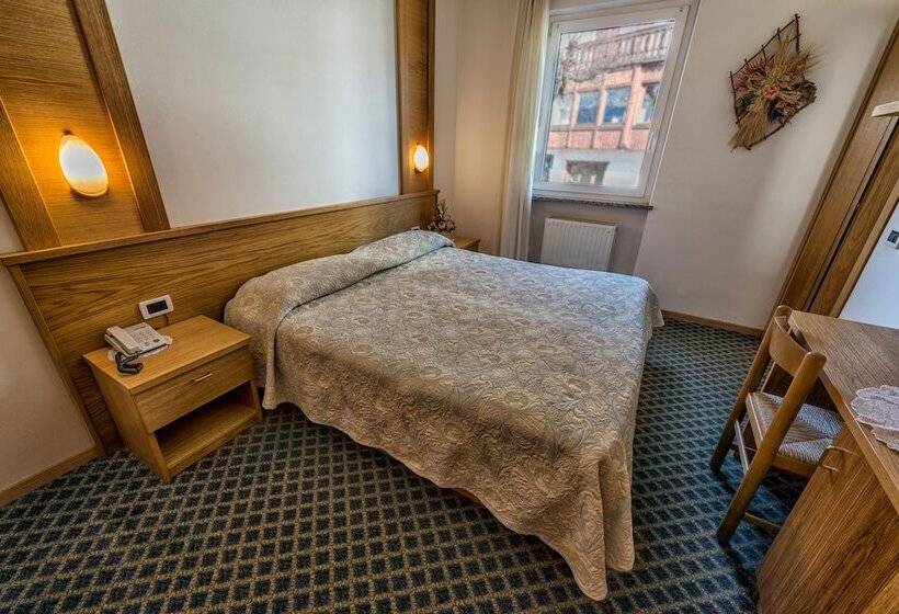 חדר בסיסי, La Montanina Hotel In Val Di Non