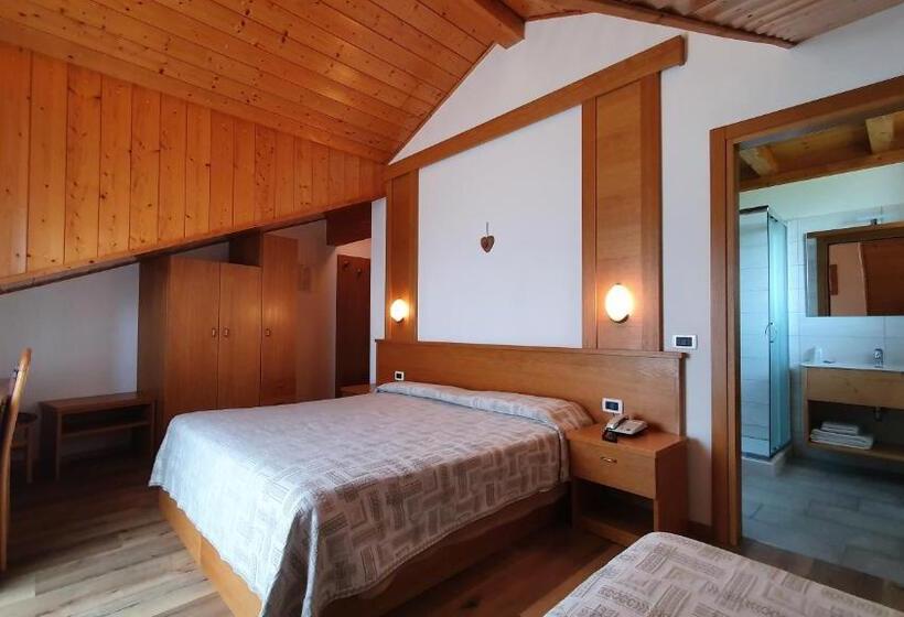 חדר סטנדרט נוף להרים, La Montanina Hotel In Val Di Non