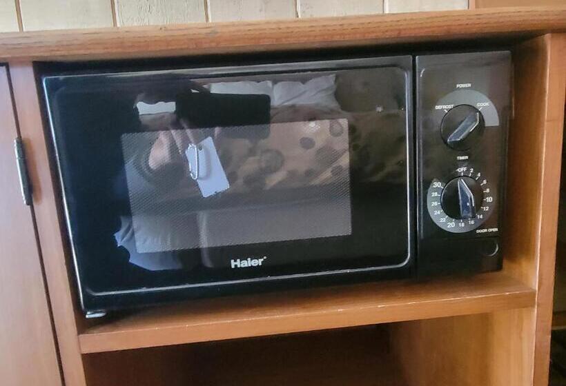 غرفة قياسية, Townhouse Motel