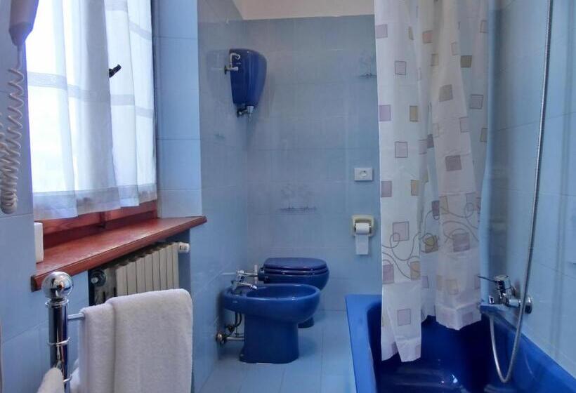 スタンダードトリプルルーム, Agriturismo La Pietriccia