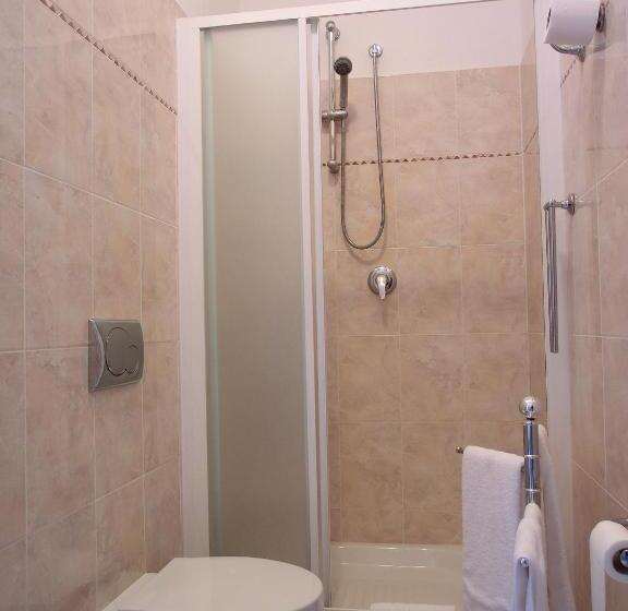 Quarto Standard com Terraço, Agriturismo La Pietriccia