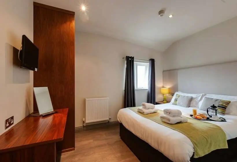 Huoneisto 2 Makuuhuonetta, Base Serviced Apartments  City Road