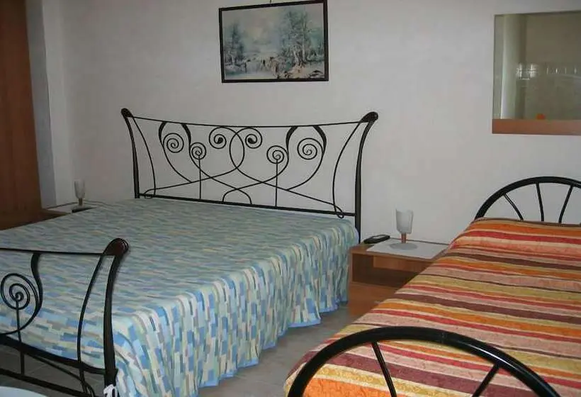 Camera Tripla Standard, B&b Villa Teresa
