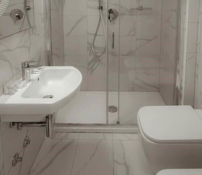 景色の見えるスタンダード4人部屋, Caraibi