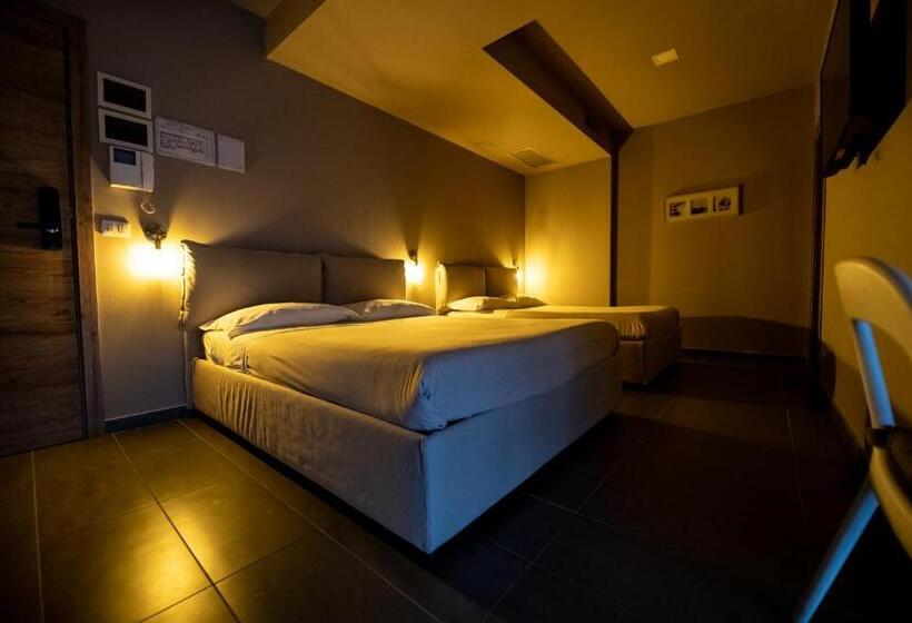 اتاق سوپریور چهار تخته, Dannunziano Apart