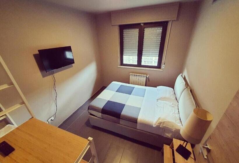 سوییت خانوادگی, Dannunziano Apart