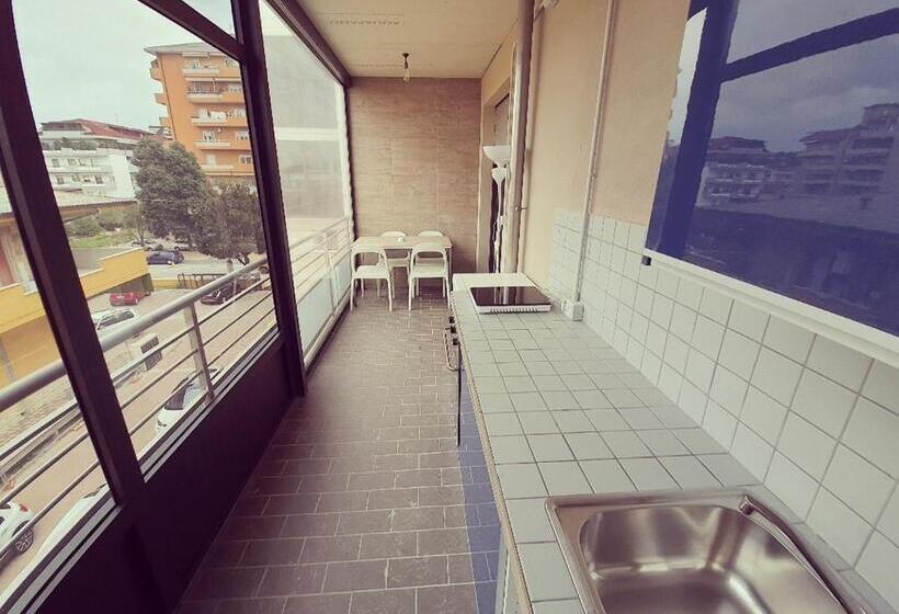 استودیوی استاندارد, Dannunziano Apart