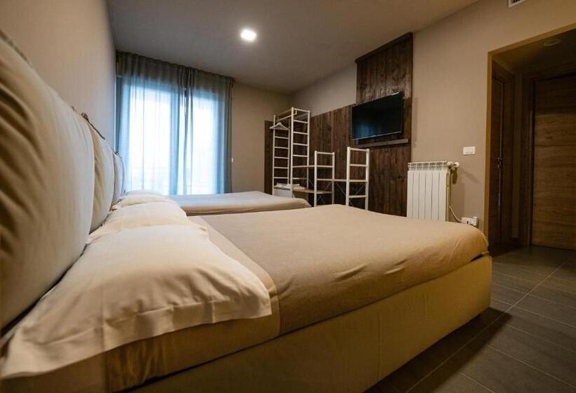 استودیوی استاندارد, Dannunziano Apart