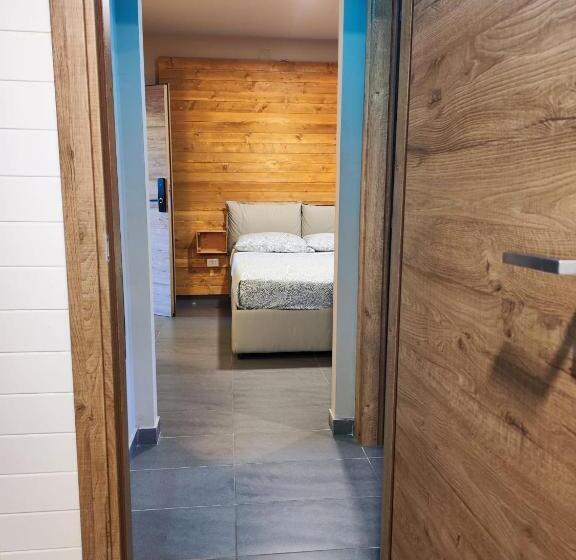 آپارتمان 2 خوابه, Dannunziano Apart