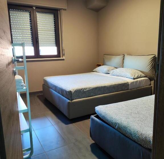 آپارتمان 2 خوابه, Dannunziano Apart