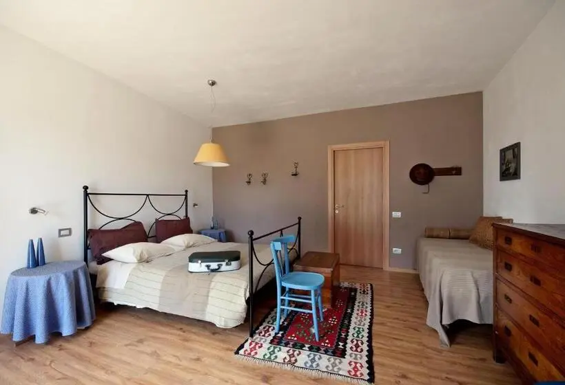 スタンダードルーム, Podere Le Olle B&b