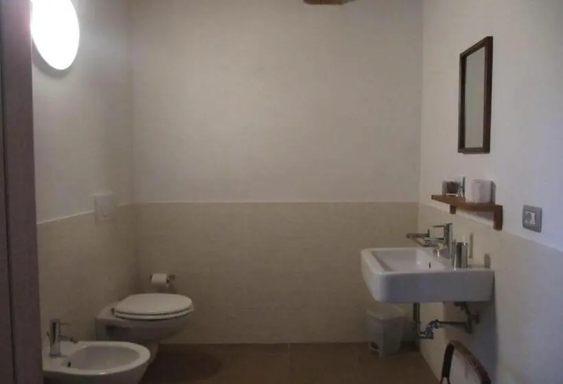 スタンダードルーム, Podere Le Olle B&b
