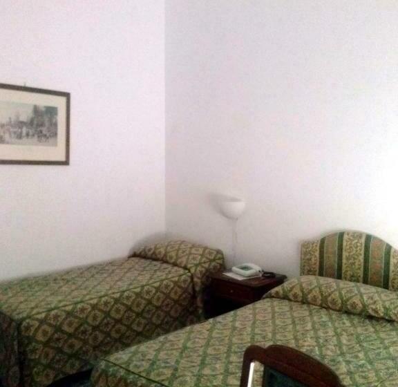 غرفة قياسية ثلاثية, Poseidon