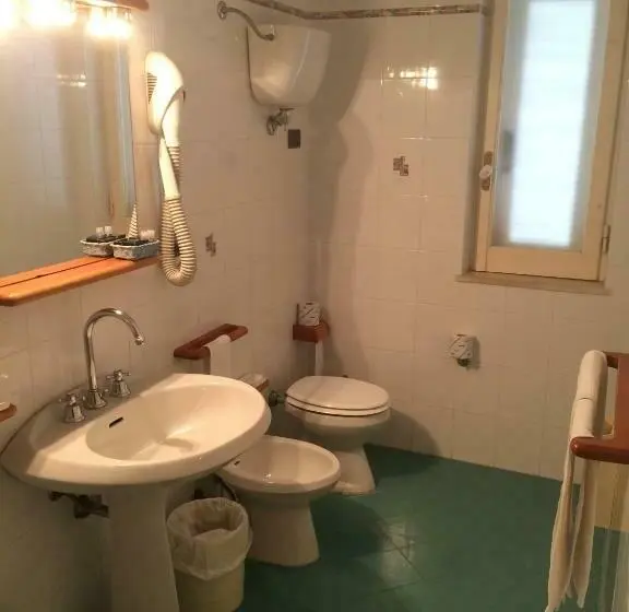 اتاق استاندارد, Poseidon