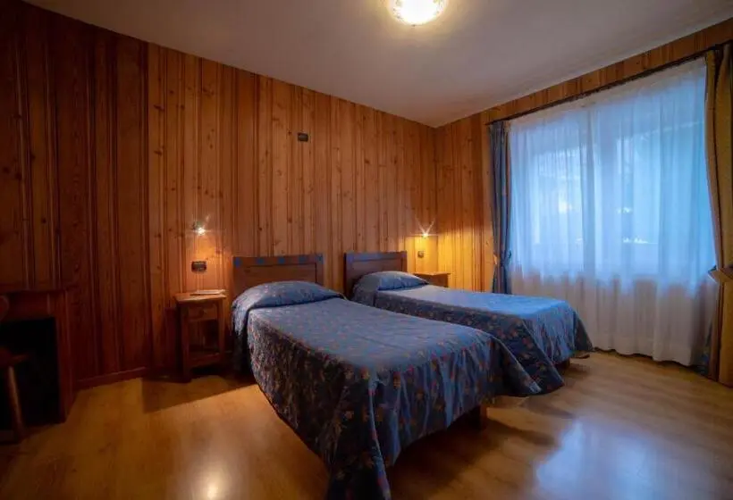 ガーデンビューの２ベッドルームアパート, Family Apartments Le Chalet