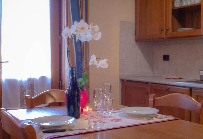 2침실 아파트 정원 전망, Family Apartments Le Chalet